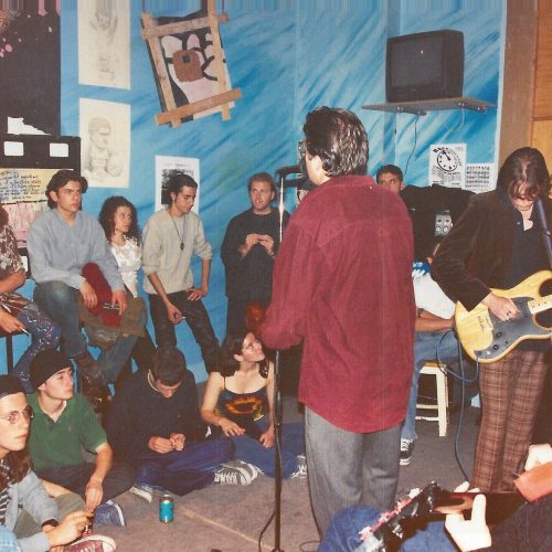 Impromptu jams like this are a common sight at the Café.