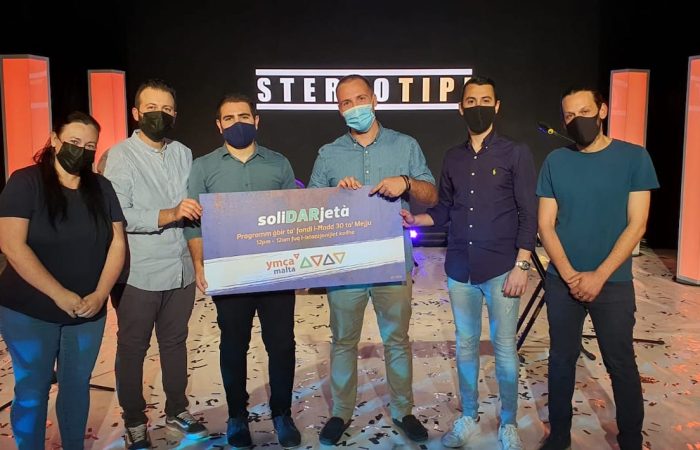 SterjoTipi perform during the inaugural SoliDARjeta.